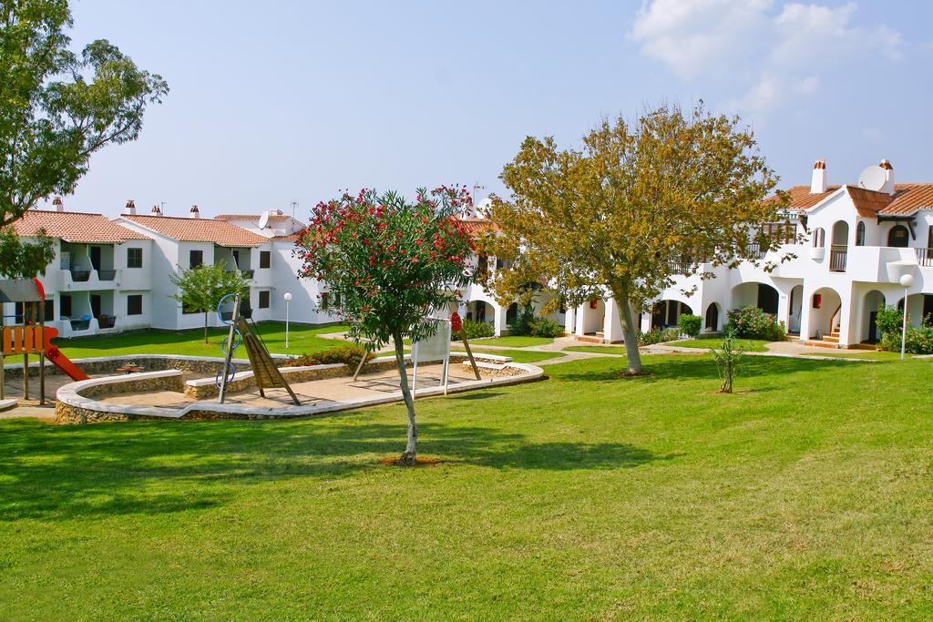 Son Bou Apartments Extérieur photo