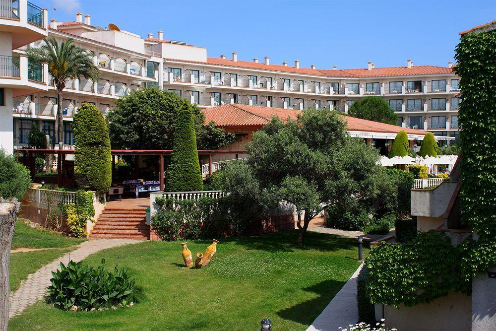 Son Bou Apartments Extérieur photo