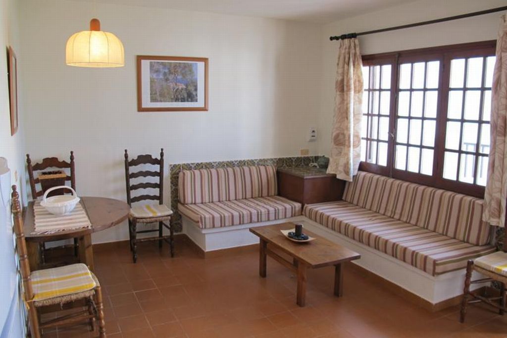 Son Bou Apartments Extérieur photo