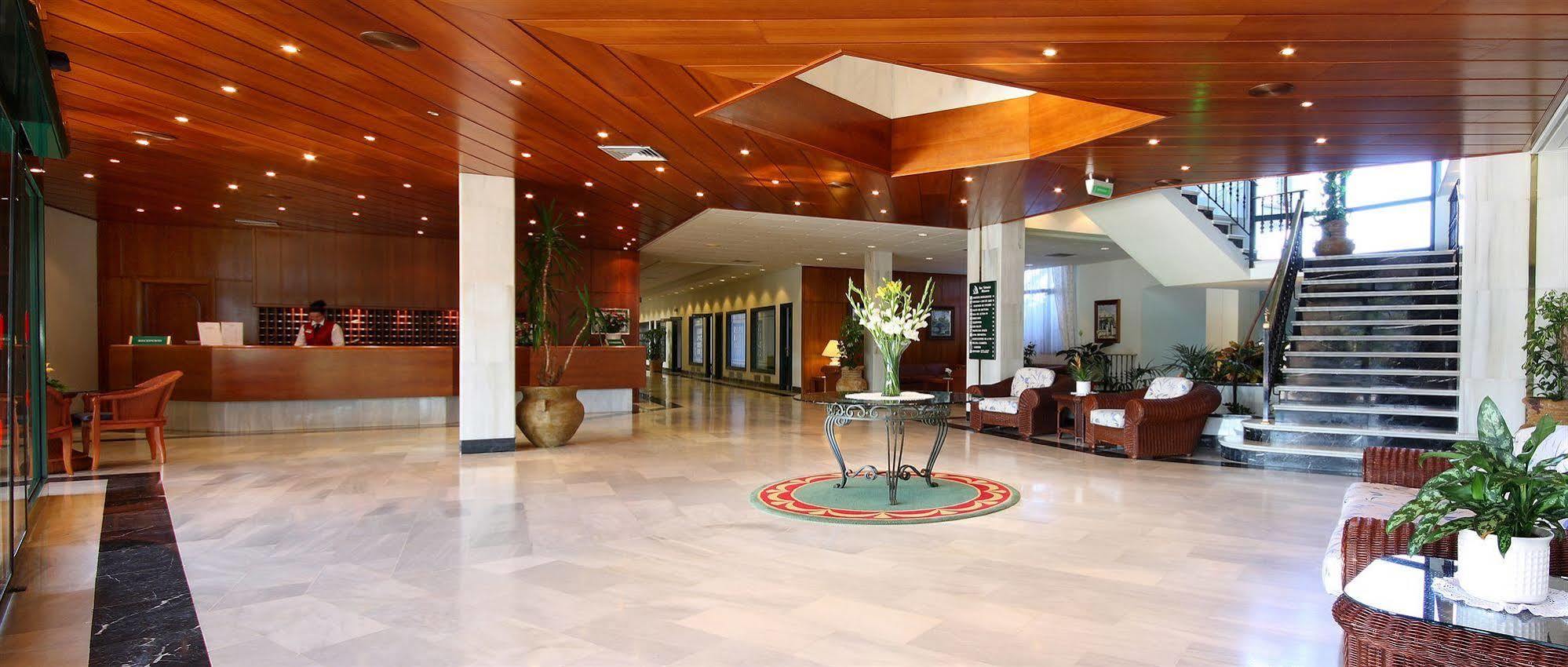 Son Bou Apartments Extérieur photo